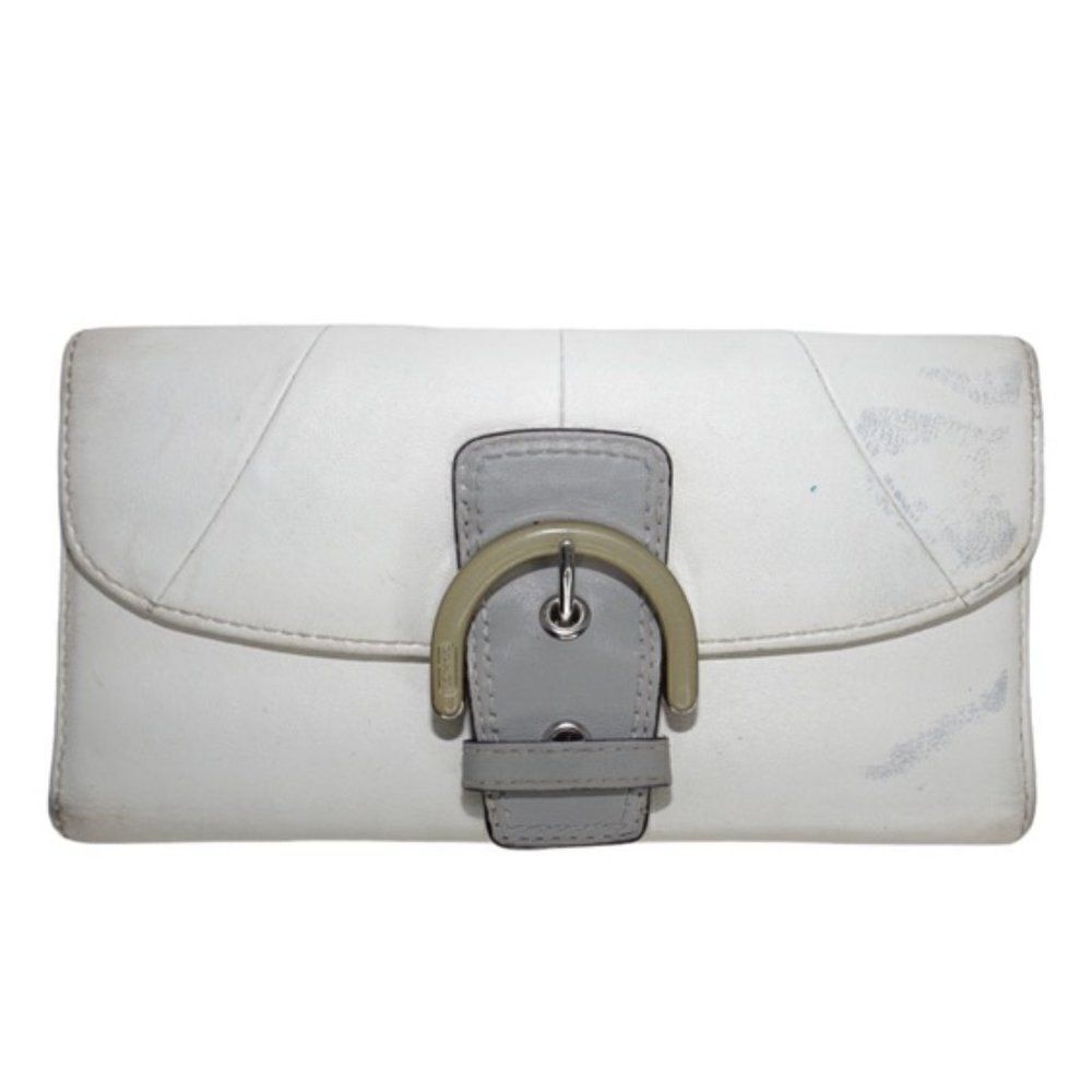 Coach SOHO Vintage White Leather Buckle Envelope Style Wallet 45622